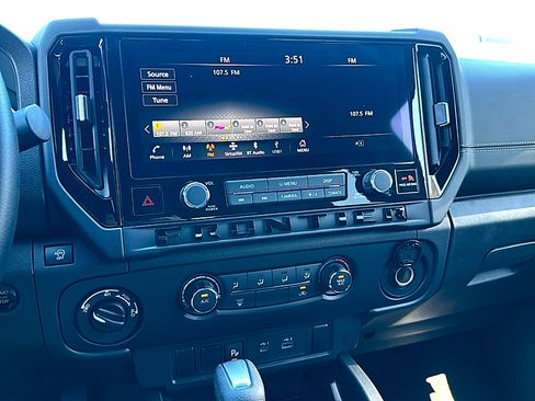 New 2026 Nissan Frontier SV w/ Tow Package AWD/4WD image 21