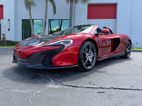 Used 2015 McLaren 650S Spider RWD image 9