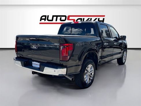 Used 2024 Ford F150 XLT w/ Equipment Group 302A MID image 7