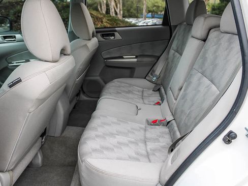 Used 2009 Subaru Forester 2.5X AWD/4WD image 16