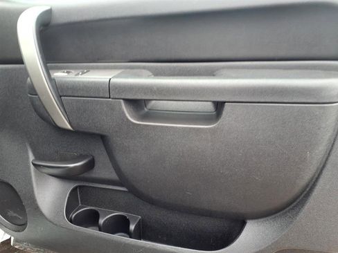 Used 2013 Chevrolet Silverado 2500 LT w/ Suspension Package, Off-Road image 21