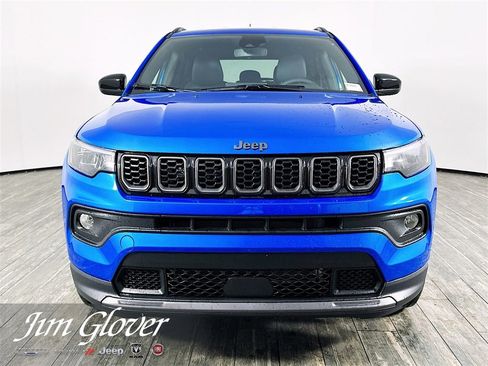 New 2026 Jeep Compass Latitude image 2