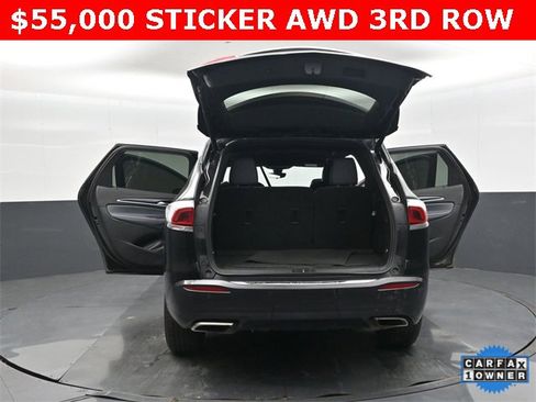 Used 2024 Buick Enclave Premium image 5