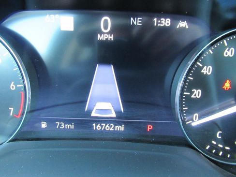 Used 2023 Buick Envision Avenir FWD image 31