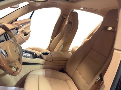 Used 2010 Porsche Panamera S RWD image 14