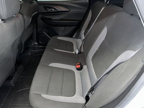 Certified 2023 Chevrolet TrailBlazer LT w/ LPO, Blackout Package image 17