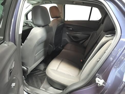 Used 2018 Chevrolet Trax LT w/ LPO, Protection Package image 30