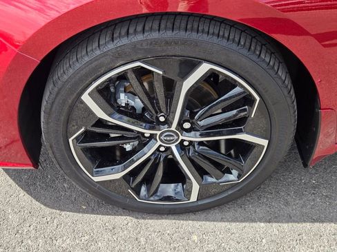 Certified 2024 Nissan Altima 2.5 SR image 9