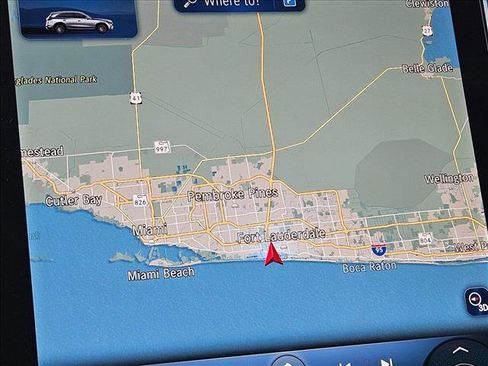 New 2025 Mercedes-Benz GLC 300 image 14