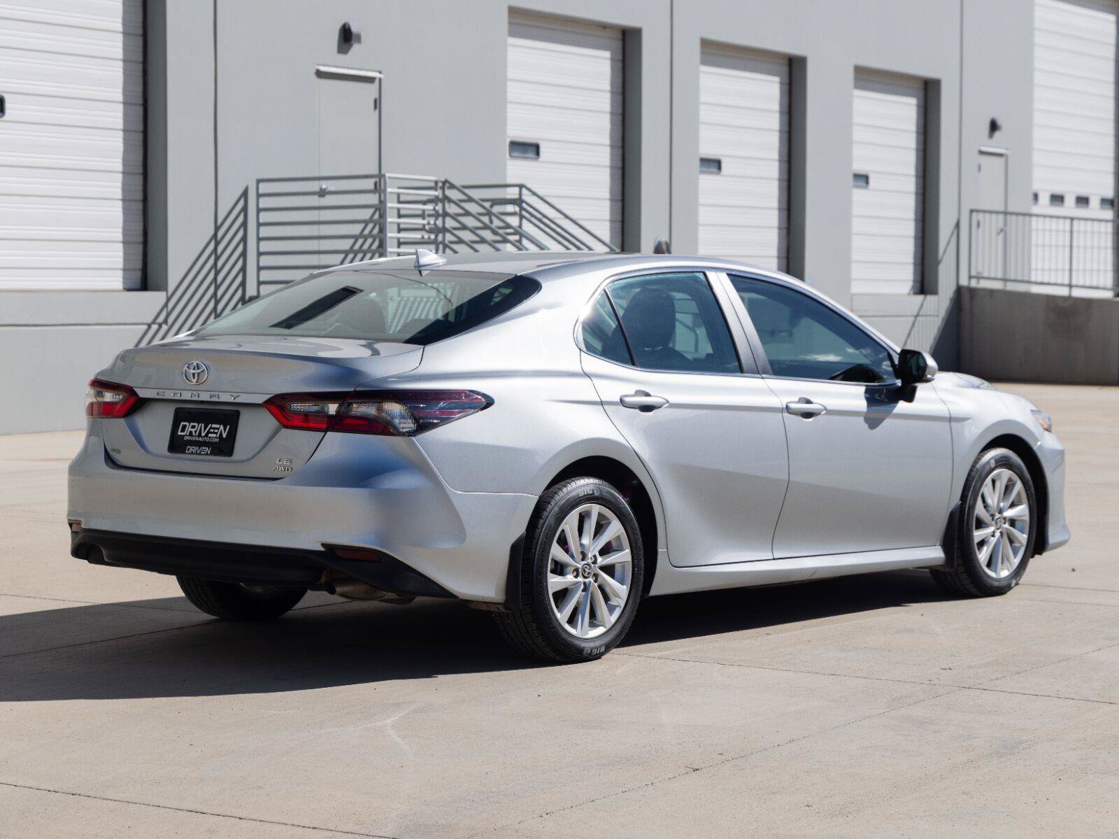 Used 2021 Toyota Camry LE w/ Cold Weather Package AWD/4WD image 7