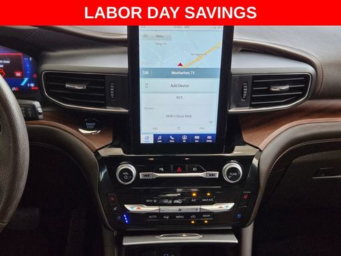 Used 2023 Ford Explorer King Ranch w/ Technology Package RWD image 17