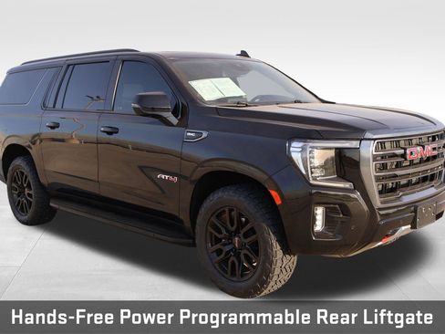 Used 2024 GMC Yukon XL AT4 image 5