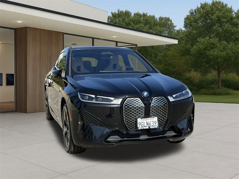 Certified 2023 BMW iX xDrive50 w/ Sport Package image 5