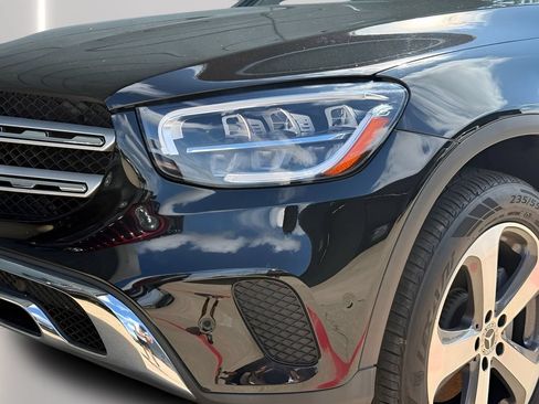 Used 2022 Mercedes-Benz GLC 300 w/ Premium Package Lite image 31