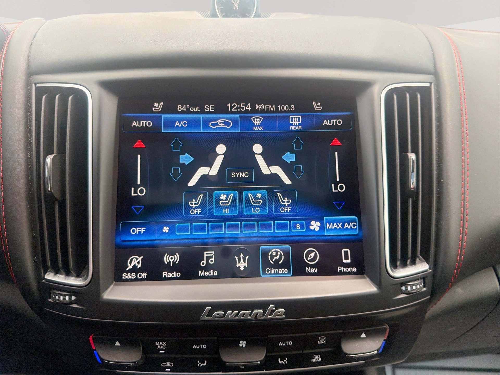 Used 2019 Maserati Levante AWD/4WD image 17