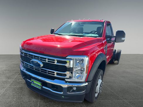 New 2025 Ford F450 XL image 2