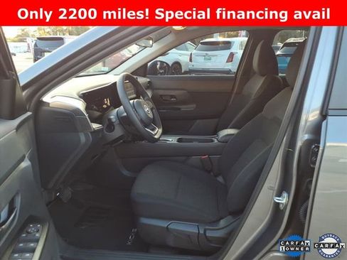 Certified 2025 Nissan Kicks S image 11