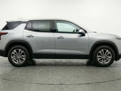 Used 2025 Chevrolet Equinox LT image 11