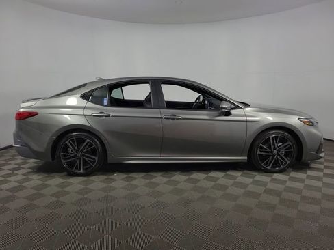 Used 2026 Toyota Camry XSE FWD image 10