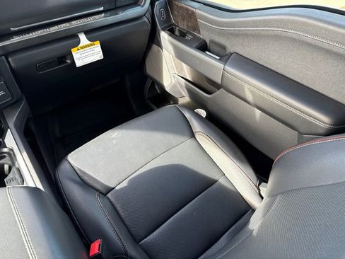 Used 2023 Ford F250 Lariat w/ Chrome Package AWD/4WD image 15
