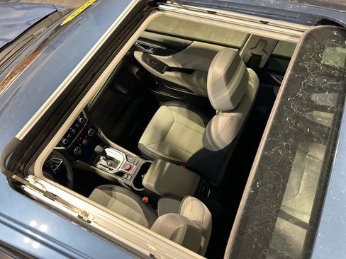 Used 2023 Subaru Forester Premium image 36