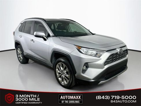 Used 2019 Toyota RAV4 Limited w/ Cold Weather Package FWD image 1