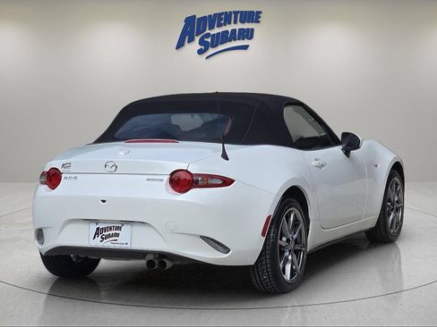 Used 2022 MAZDA MX-5 Miata Grand Touring w/ Weather Package RWD image 6
