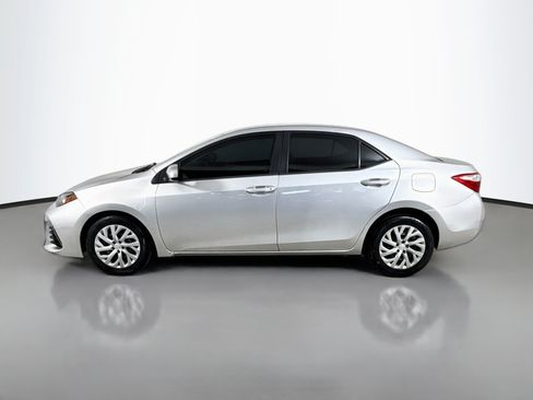 Used 2019 Toyota Corolla LE FWD image 6