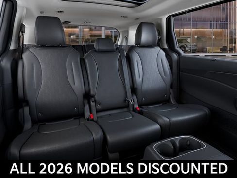 New 2026 Kia Carnival SX w/ SX Dark Edition Package FWD image 16