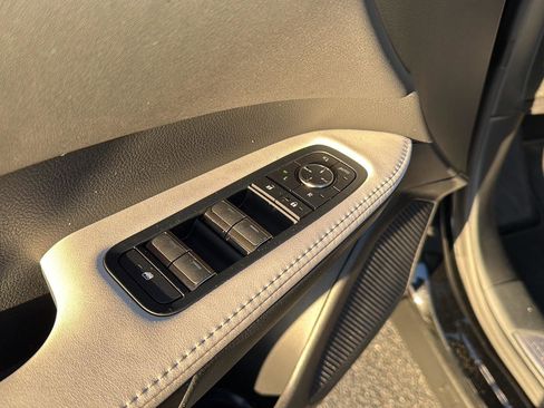 Certified 2025 Lexus RX 350 Premium Plus image 28