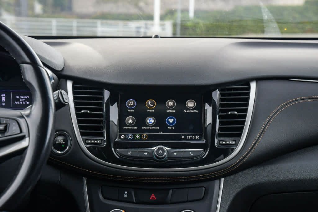 Used 2019 Chevrolet Trax LT w/ LT Convenience Package FWD image 14