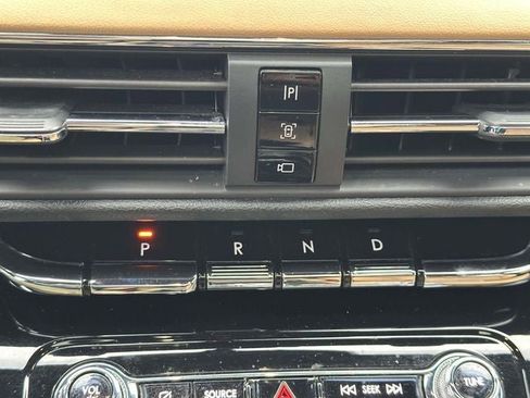 Used 2021 Lincoln Corsair Reserve w/ Equipment Group 201A image 30