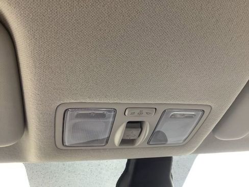 Certified 2026 Hyundai Venue SEL image 32