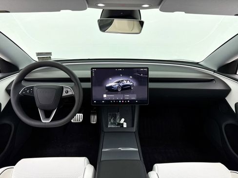 Used 2024 Tesla Model 3 Performance image 20