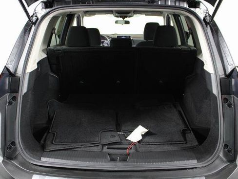 Certified 2022 Nissan Rogue SV image 14