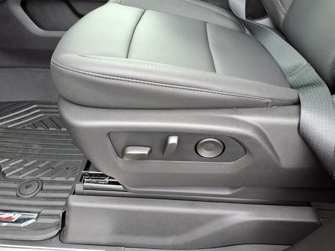 New 2026 Chevrolet Silverado 2500 LTZ w/ LTZ Plus Package AWD/4WD image 7