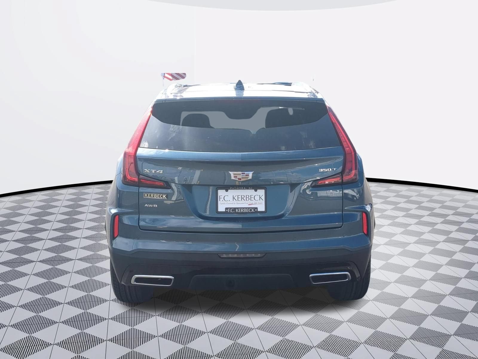 Certified 2025 Cadillac XT4 Premium Luxury AWD/4WD image 6