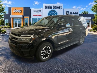Used 2024 Ford Expedition XLT