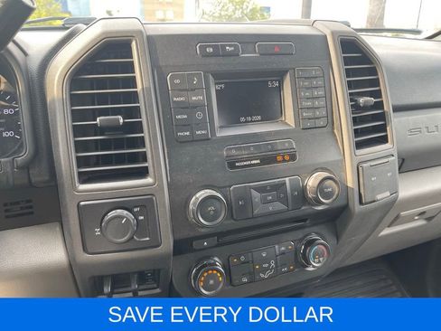 Used 2017 Ford F250 XL w/ Power Equipment Group RWD image 8