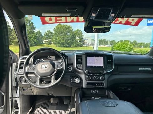 Used 2022 RAM 1500 Laramie w/ Sport Appearance Package AWD/4WD image 37