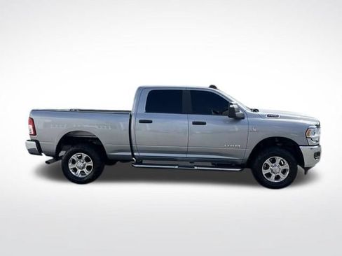 Used 2024 RAM 2500 Big Horn AWD/4WD image 12