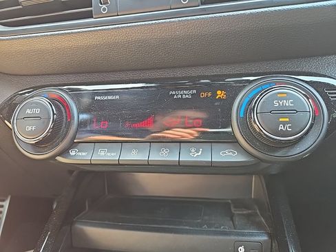 Certified 2022 Kia Forte GT-Line w/ GT-Line Premium Package FWD image 24