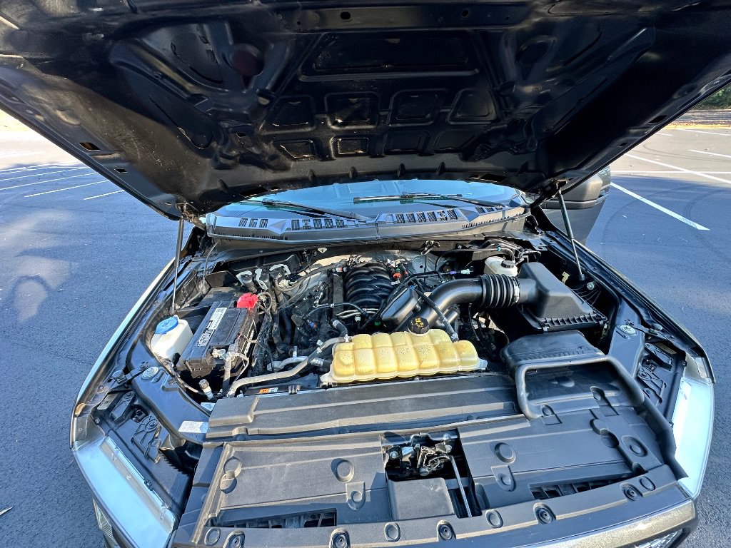 Used 2019 Ford F150 XL w/ Equipment Group 101A Mid AWD/4WD image 13