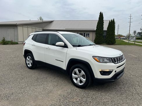 Used 2021 Jeep Compass Latitude w/ Convenience Group AWD/4WD image 7