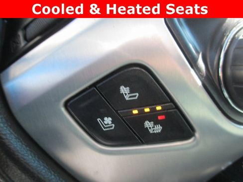 Used 2019 GMC Sierra 3500 SLT w/ Duramax Plus Package image 16