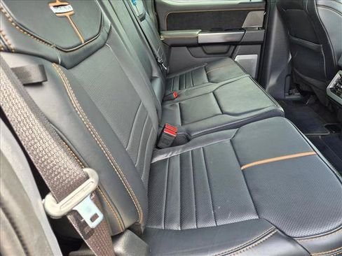 Used 2024 Ford F250 Platinum AWD/4WD image 19