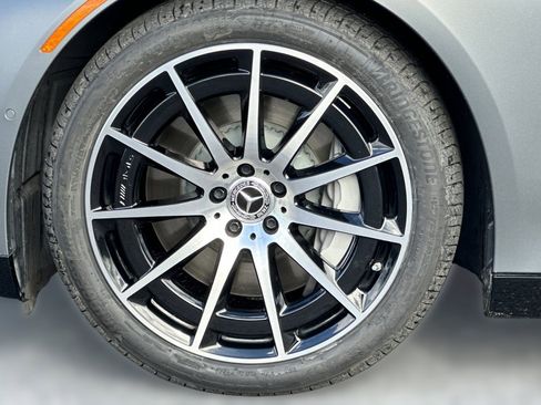 Certified 2023 Mercedes-Benz EQS 580 4MATIC Sedan image 10