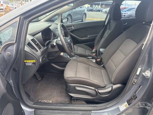 Used 2016 Kia Forte LX w/ LX Popular Package image 14
