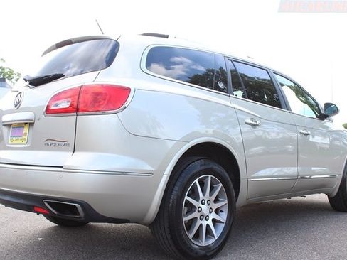 Used 2014 Buick Enclave Leather w/ Trailering Provision Package FWD image 34