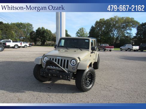 Used 2017 Jeep Wrangler Unlimited Sahara w/ Dual Top Group image 2